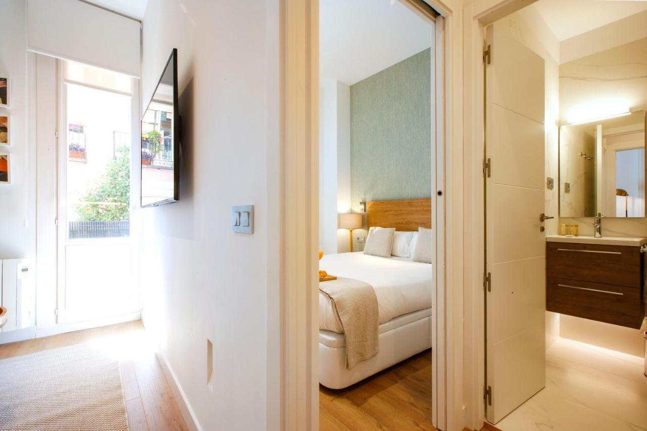Tirso Suite Мадрид Экстерьер фото