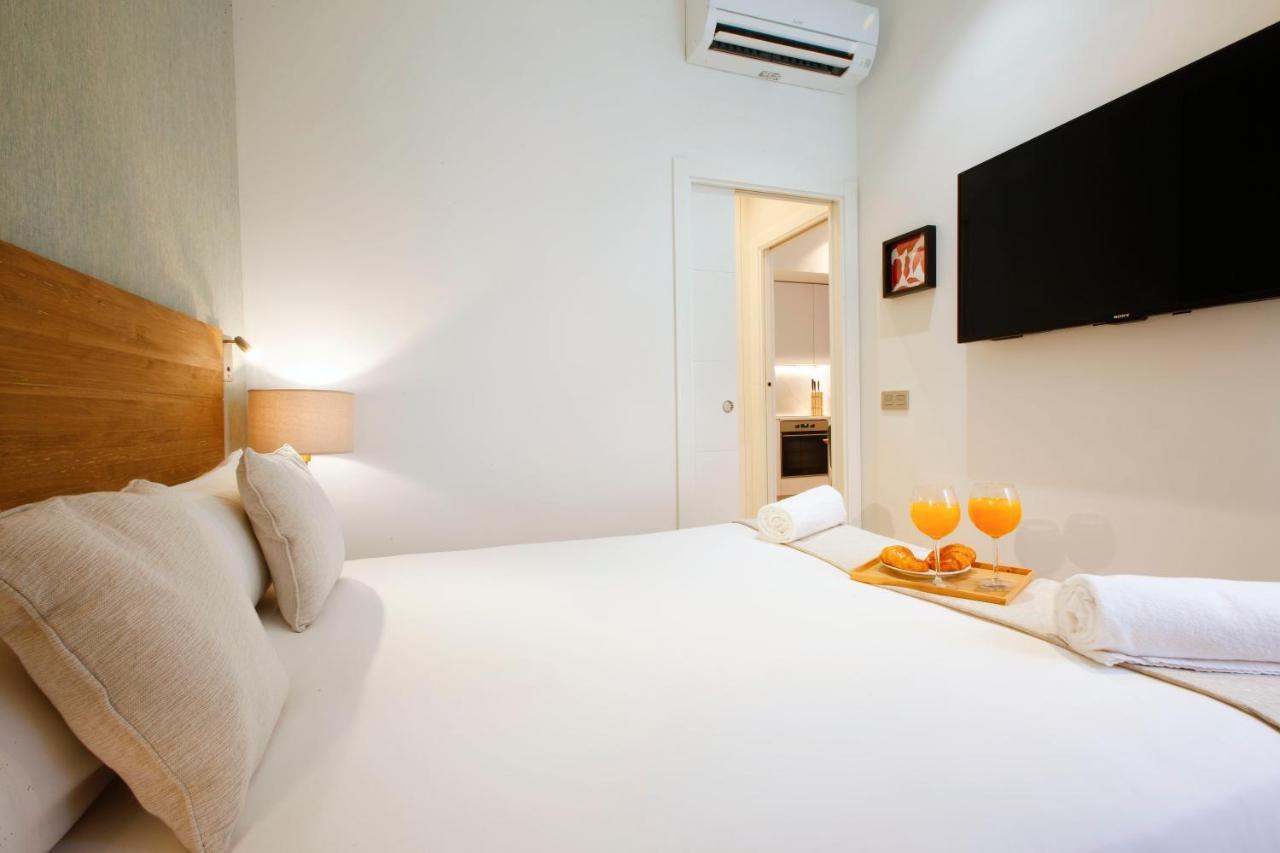 Tirso Suite Мадрид Экстерьер фото